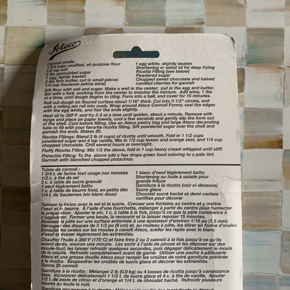 Cannoli forms to stun with your baking skills - Picture 3 of 4